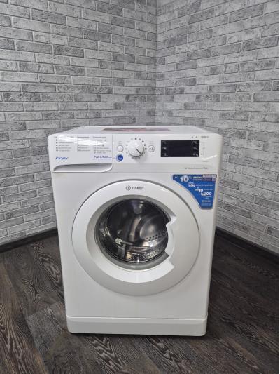 Стиральная машина Indesit EWSC 61051
